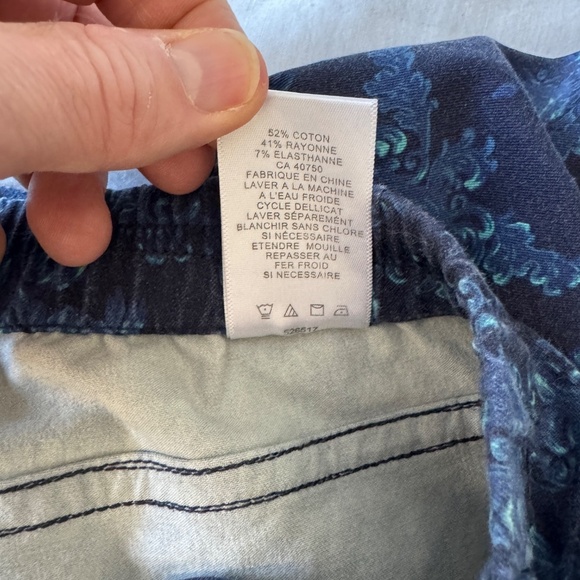 Isaac Mizrahi Live Women's 14 Abstract Floral Pull-On Stretch Pants Blue Jegging - Picture 8 of 12